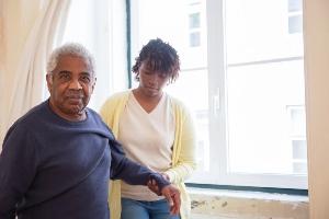 Valor de cuidador de idoso por dia